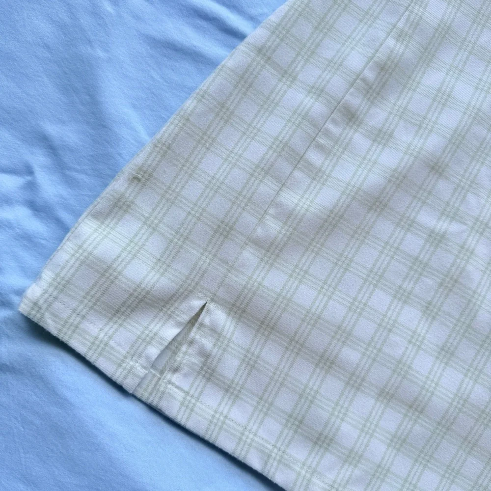 Brandy Melville Plaid Mini Cara Skirt